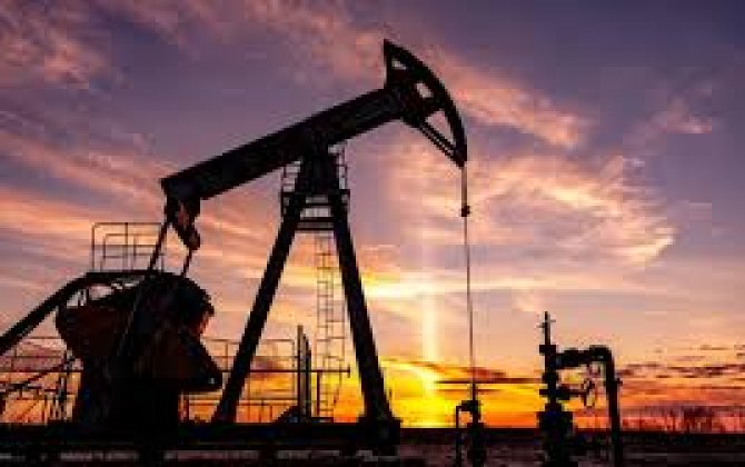 Нефть подешевела на фоне роста спроса две сессии подряд