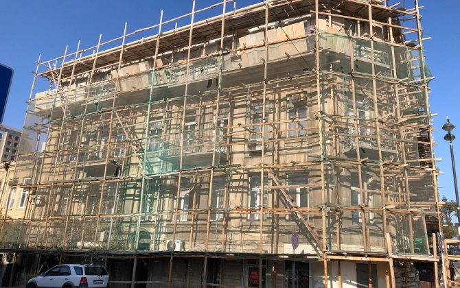 В Баку при ремонте нанесен ущерб памятнику истории