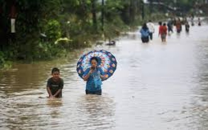 Число погибших из-за наводнений в Индонезии превысило 900 человек