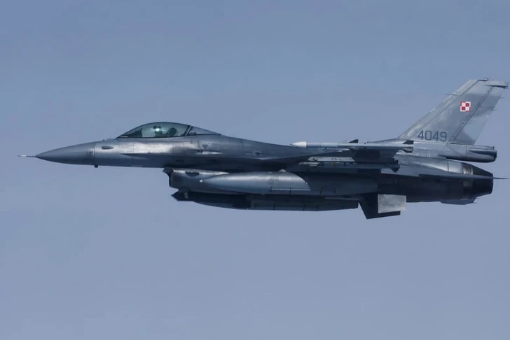 ВС США начнут наносить авиаудары по наземным целям для борьбы с наркокартелями