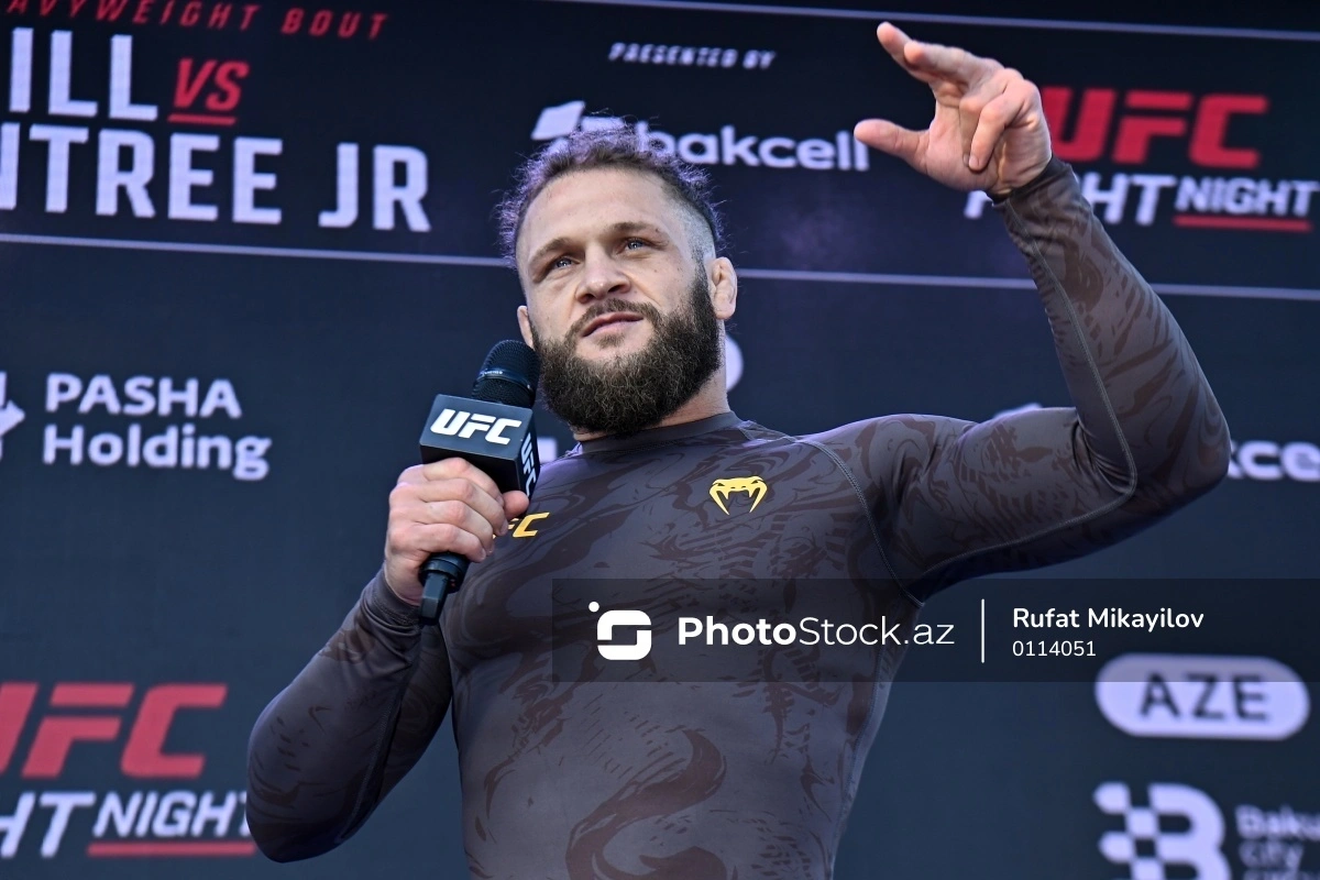 Физиев подерется с Руффи на февральском турнире UFC 325