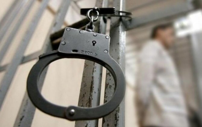 Müştəri kimi mağazaya daxil olub oğurluq edən şəxslər saxlanıldı