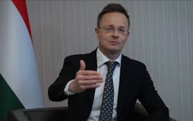 Сийярто: Венгрия и Турция призывают к прекращению войны в Украине путем переговоров