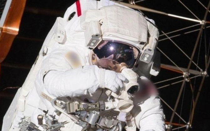 Çinin taykonavtları stansiyadan açıq kosmosa 8 saatlıq çıxış həyata keçiriblər