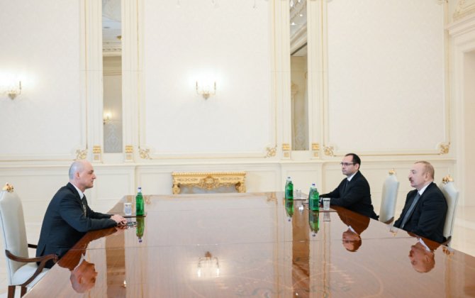 Президент Азербайджана принял президента компании «John Deere» по странам Центральной Азии и СНГ