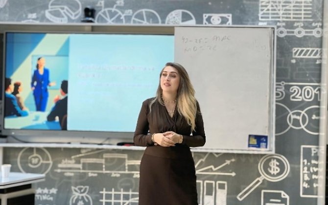 UNEC-də innovativ tədris proqramının tətbiqinə start verilib - FOTOLAR