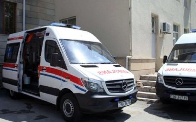 Goranboy sakini kəsici alətdən xəsarət alıb