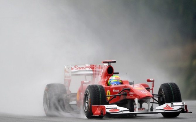 Forbes раскрыл заработки звёзд «Формулы-1»