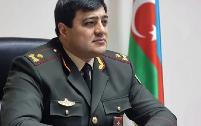 “Etiraf edirəm ki, mənə “paçka”larla pul verib” - General məhkəməyə gəldi - FOTO