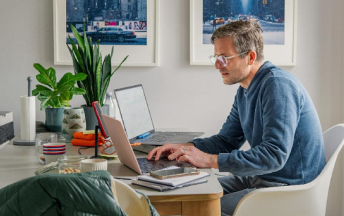 Hansı sahələr distant iş rejiminə keçə bilər? - Ekspertdən açıqlama