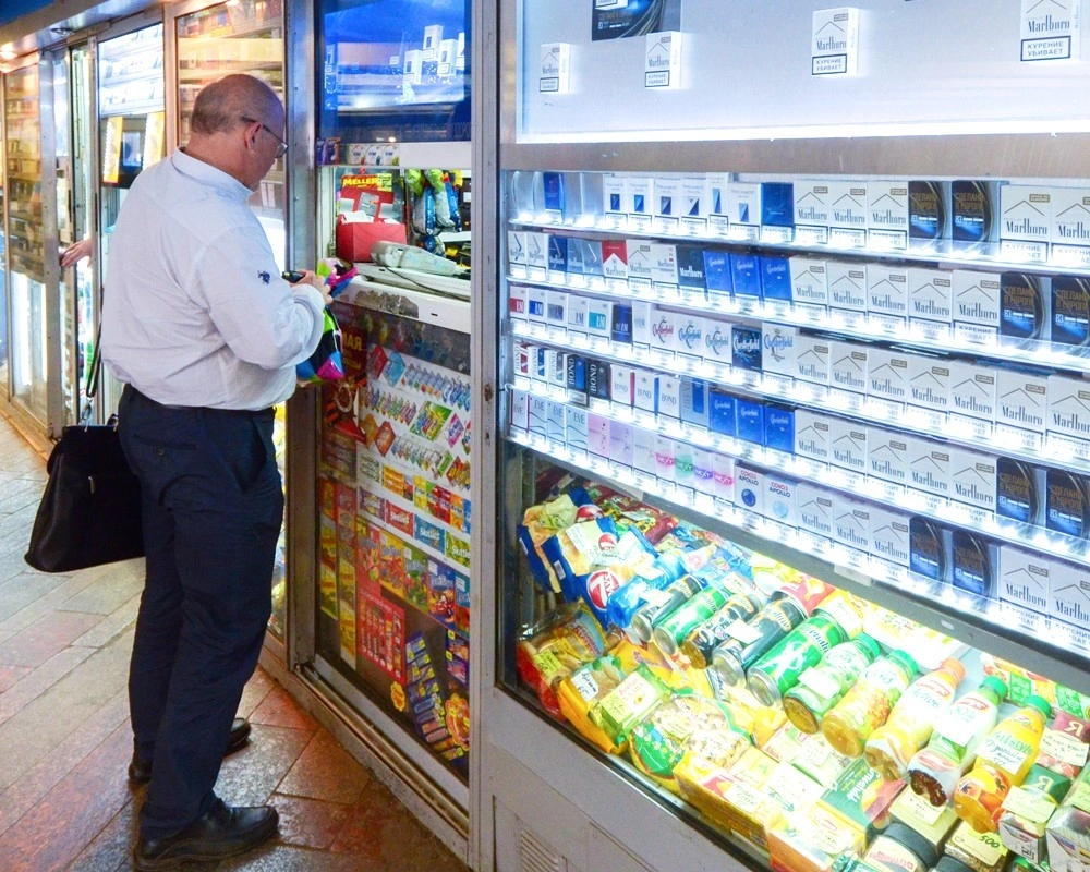 Bakıda 21 yaşlı kişi sevgilisinin işlədiyi marketi qarət etdi