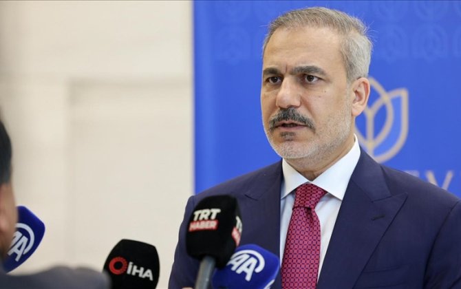 Фидан: Анкара внимательно следит за происходящим на юге Сирии