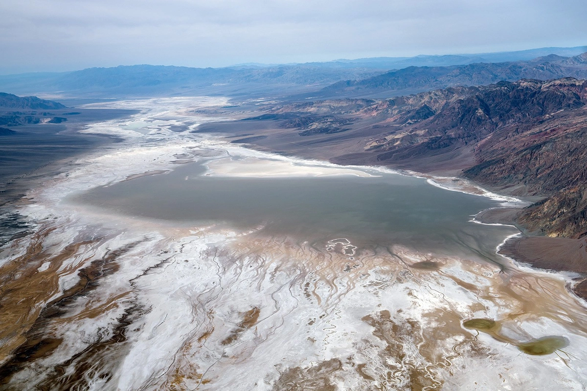 Minlərlə il əvvəl yoxa çıxan göl Ölüm vadisinə qayıtdı