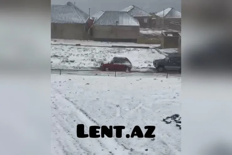 Sulutəpə ağ örpəyə büründü - VİDEO