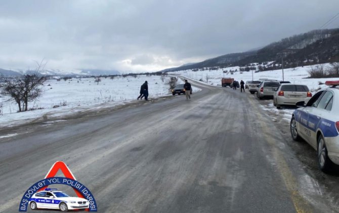 Yol polisi hava şəraiti ilə əlaqədar sürücülərə müraciət etdi