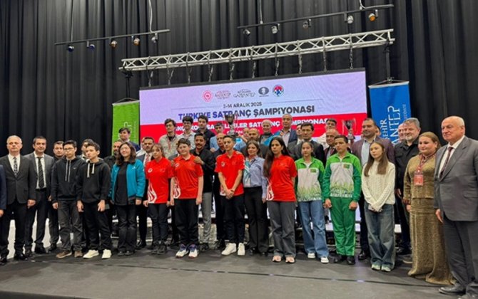 Azərbaycanın 16 yaşadək şahmatçıları türkdilli dövlətlər arasında yarışın qalibi olublar - FOTO