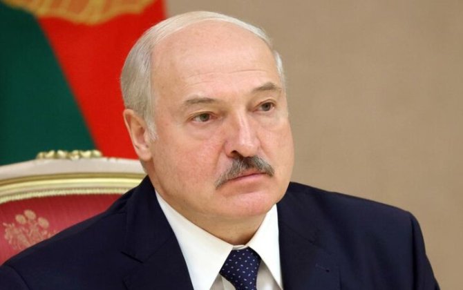 Lukaşenko Tramp və Melaniyaya ikon hədiyyə etdi