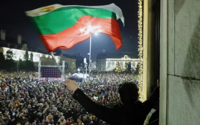 Bolqarıstanda siyasi böhran parlamentdəki fikir ayrılıqları səbəbindən davam edir