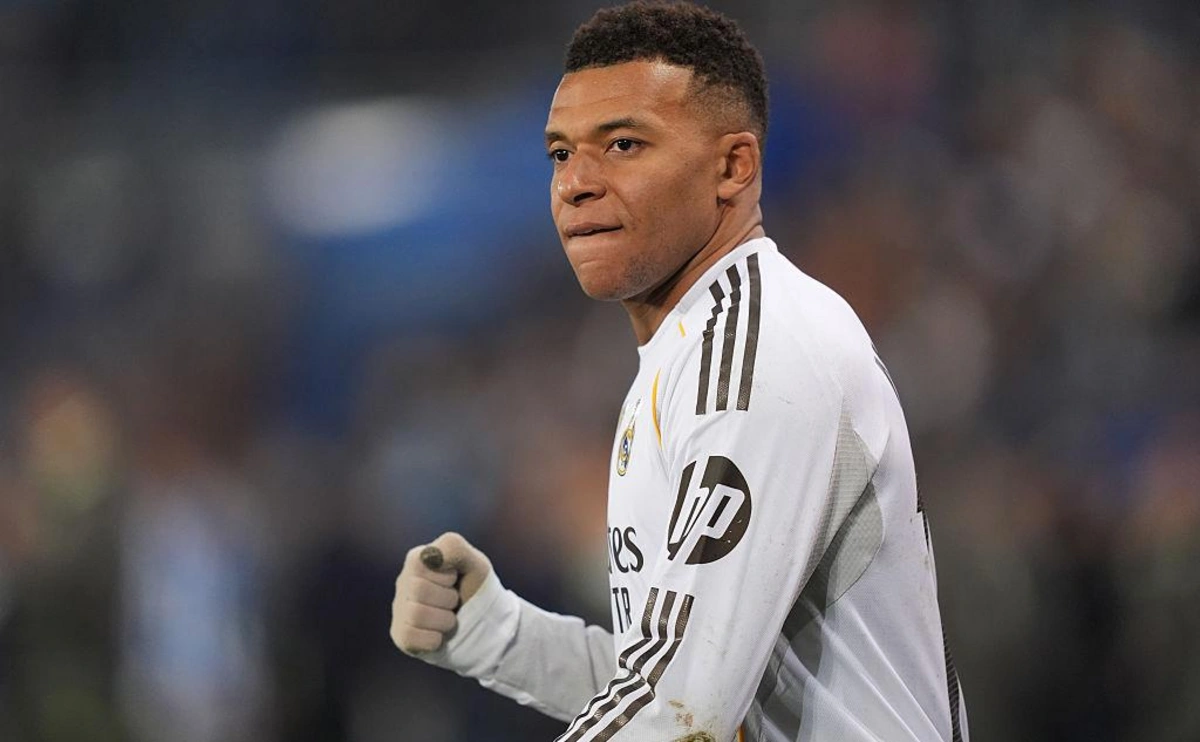 Mbappe məhkəmədə PSJ-yə qalib gəldi: Paris klubu futbolçuya 61 milyon avro ödəyəcək