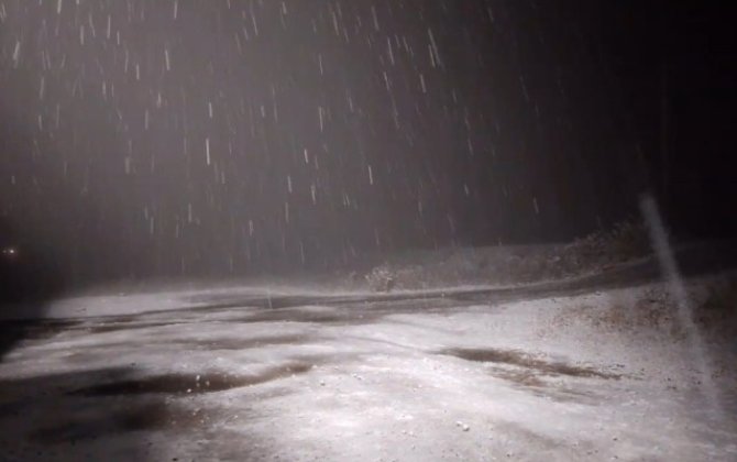 Laçına qar yağır - FOTO