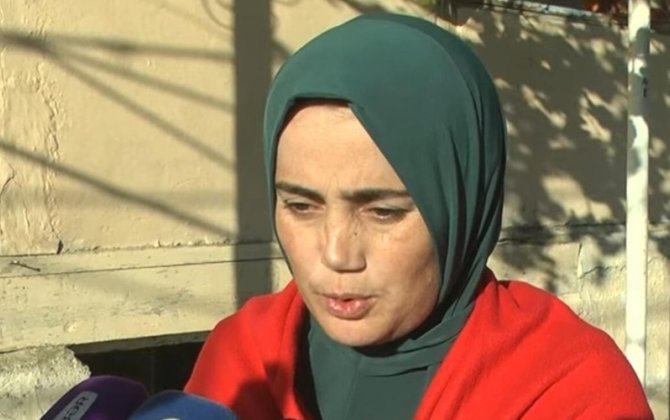 Ürəyi 45 dəqiqə dayanandan sonra həyata qayıdan qadın 6 övladı ilə - FOTO