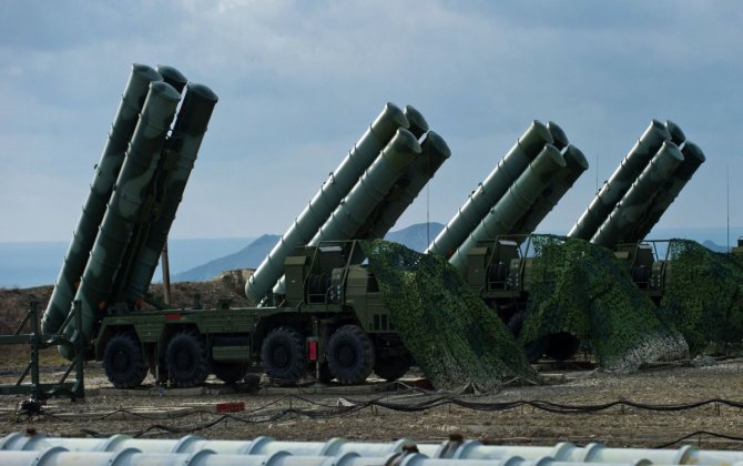 Türkiyə ABŞ-la ilə münasibətləri yaxşılaşdırmaq üçün S-400 raketlərini Rusiyaya qaytarmağı təklif edir