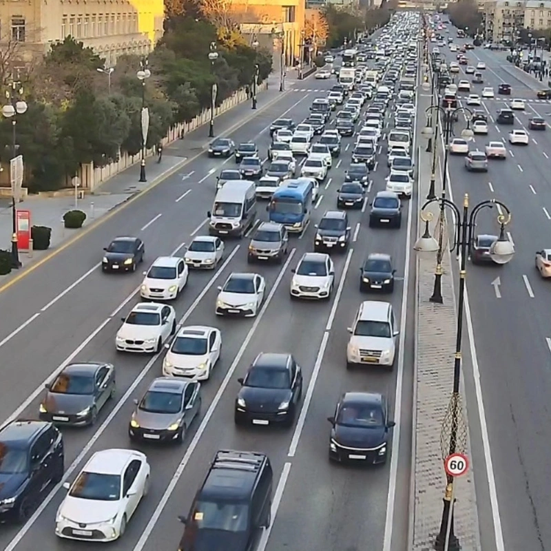 Bakının bu küçələrində sıxlıq var - SİYAHI