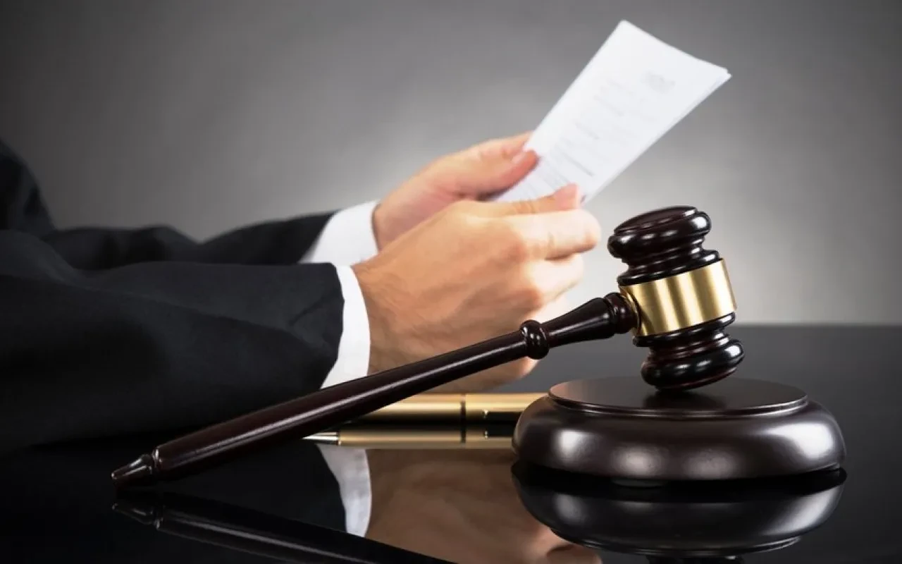 Keçmiş məmurun oğlunun həbsi ilə bağlı vəsatət təmin edilmədi - QƏRAR