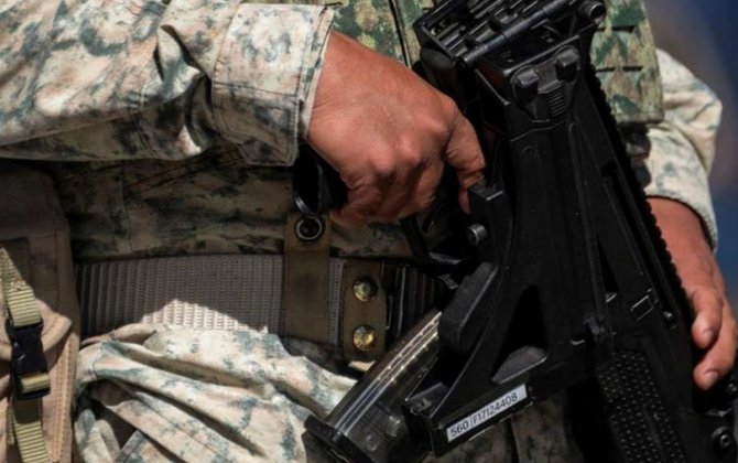 Arizona ştatındakı hərbi bazada atışma baş verib