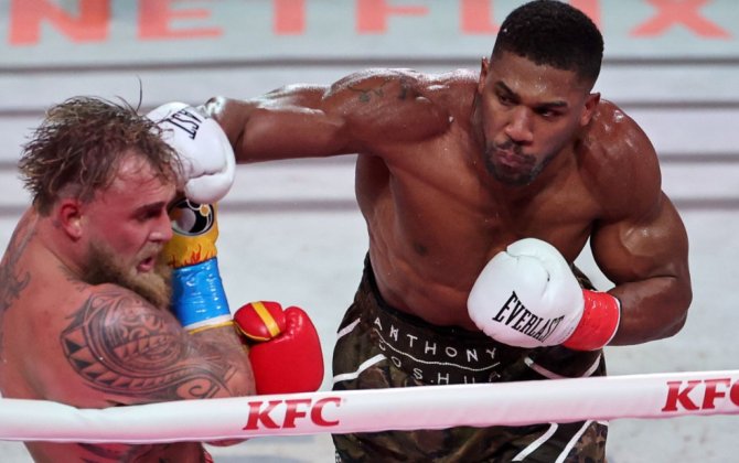 Entoni Coşua Ceyk Pola NOKAUTLA QALİB GƏLDİ