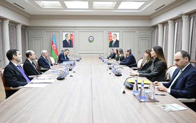 Əli Əsədov Monteneqro Baş nazirinin müavini ilə görüşüb