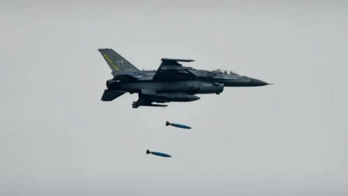 Tailand Kamboca hərbçilərinin istifadə etdiyi kazinoya aviazərbələr endirib