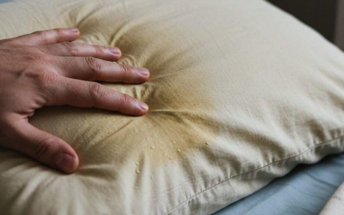 Yastıqlardakı sarı ləkələrə son: İlk günkü kimi tərtəmiz olacaq