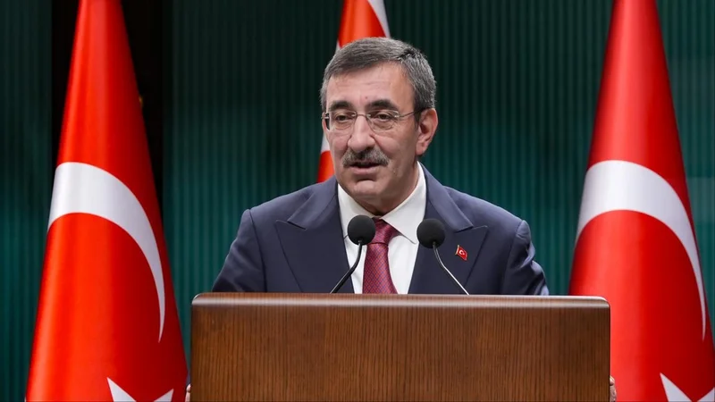 Cevdet Yılmaz Azərbaycana səfərə gəlib