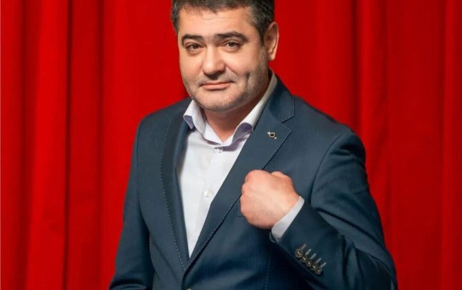 Tanınmış meyxanaçı ilk dəfə oğlu ilə FOTOsunu yaydı