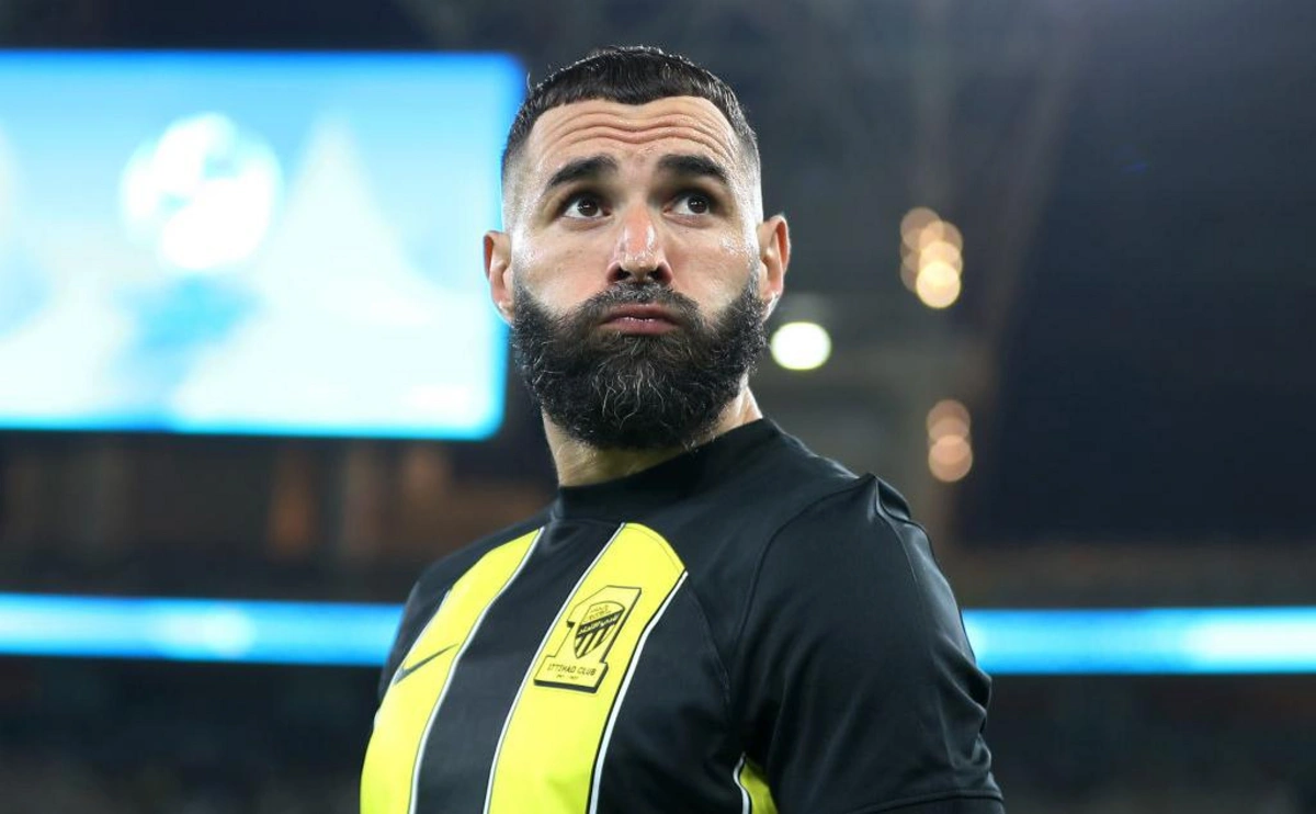 Kərim Benzema məşhur rəssamın tablosunu satın aldı
