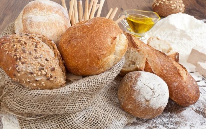 На пороге продовольственных изменений: в Азербайджане дорожает мука, что будет с хлебом?