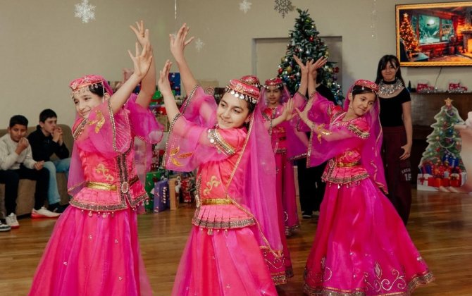 Arzu Əliyeva 2 saylı Uşaq Evini ziyarət etdi - FOTOLAR