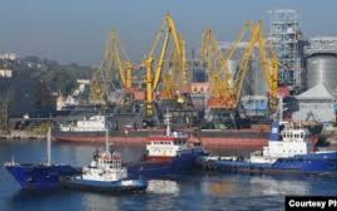 Российский обстрел повредил в Одесском порту судно под флагом Ливана