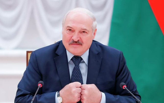 Лукашенко заявил, что не держится за власть