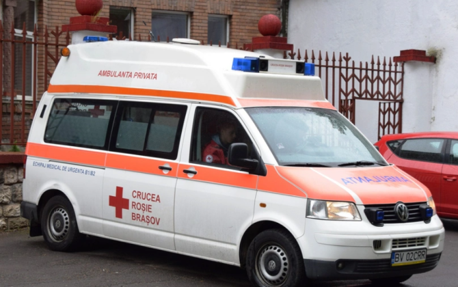 Hoteldə hovuzun tavanı çöküb, yeddi nəfər xəsarət alıb