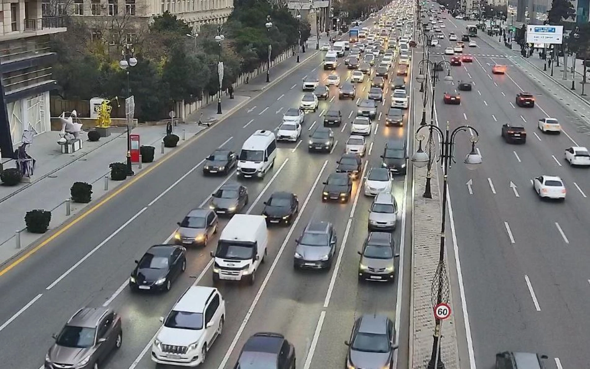 Bakının bu küçələrində sıxlıq var - SİYAHI