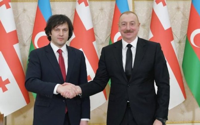 İrakli Kobaxidze İlham Əliyevi doğum günü münasibətilə təbrik etdi