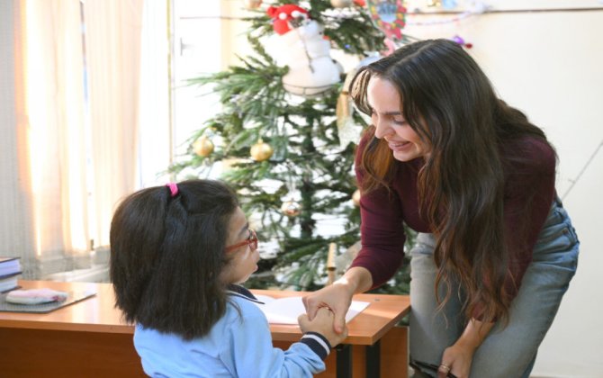 Leyla Əliyeva, Arzu Əliyeva və Alena Əliyeva Bakı şəhəri 5 nömrəli internat tipli xüsusi ümumtəhsil məktəbində olublar - FOTO