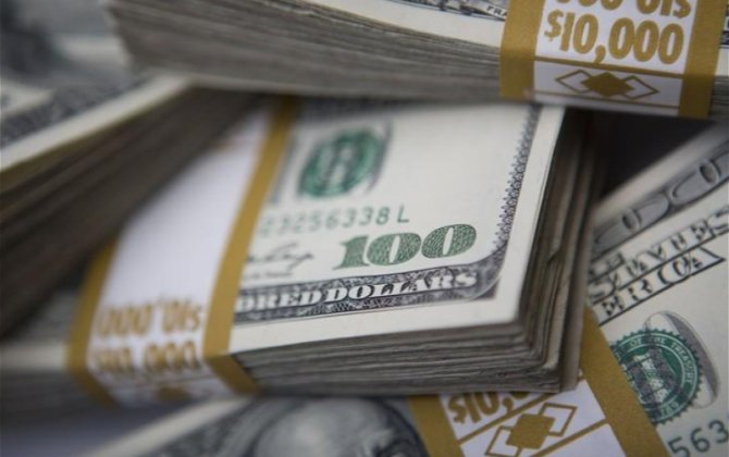 Валютные резервы Азербайджана достигли почти $84 млрд