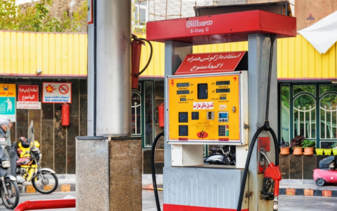 İranda yüksək keyfiyyətli benzinin qiyməti artıb