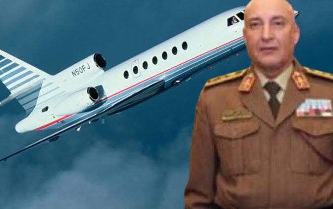 Təyyarənin elektron sistemində öncədən quraşdırılmış proqram olub...