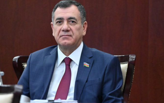 Qüdrət Həsənquliyev qanun layihəsi ilə bağlı təkliflə çıxış etdi