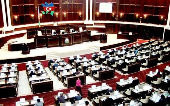 Предложено запретить им открывать аккаунты в соцсетях