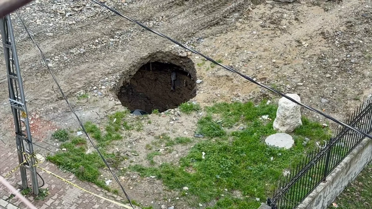 İstanbulda torpaq avtomobili 